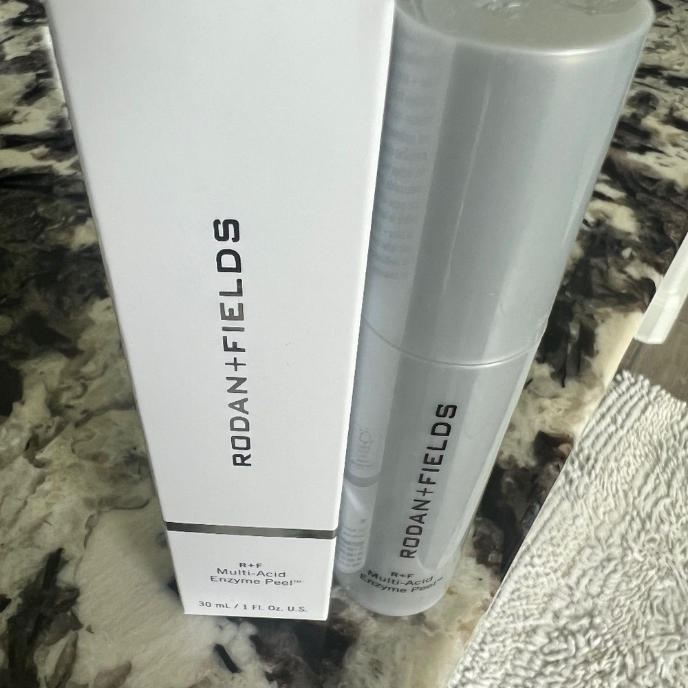 Rodan + Fields Multi-Acid Enzyme Peel